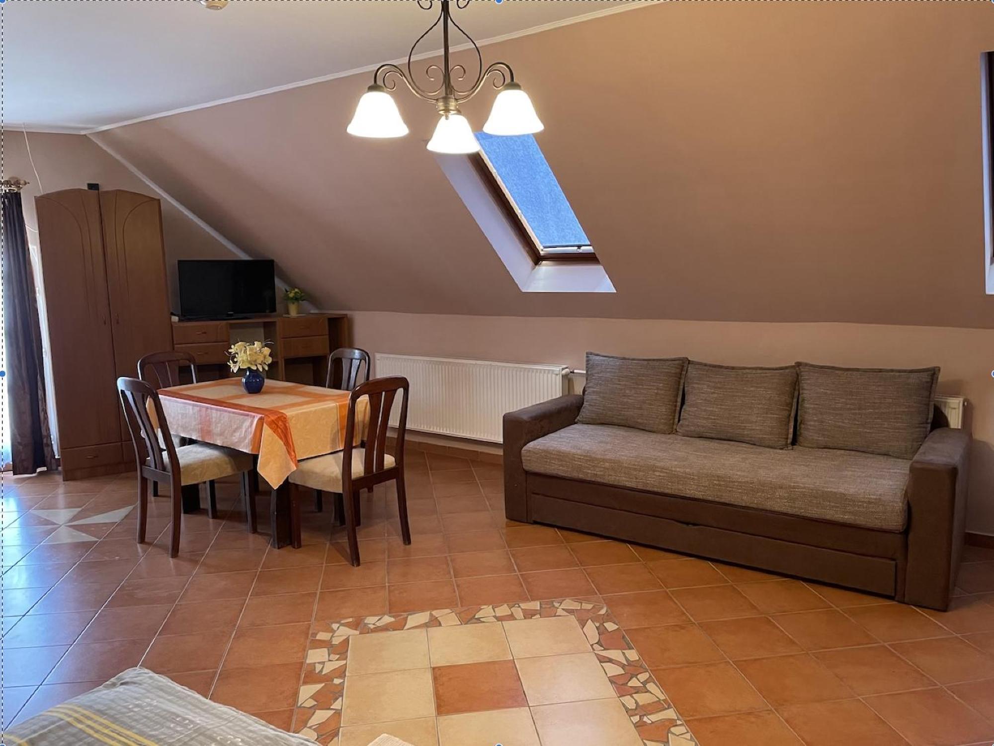 Rozmann Family Panzio & Apartmanhaz Sárvár Extérieur photo