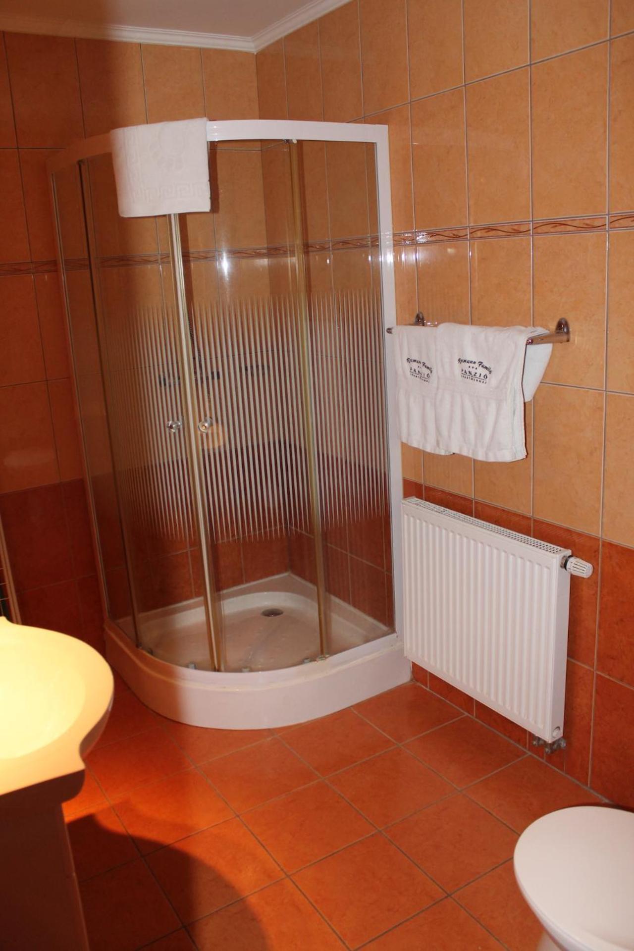 Rozmann Family Panzio & Apartmanhaz Sárvár Extérieur photo